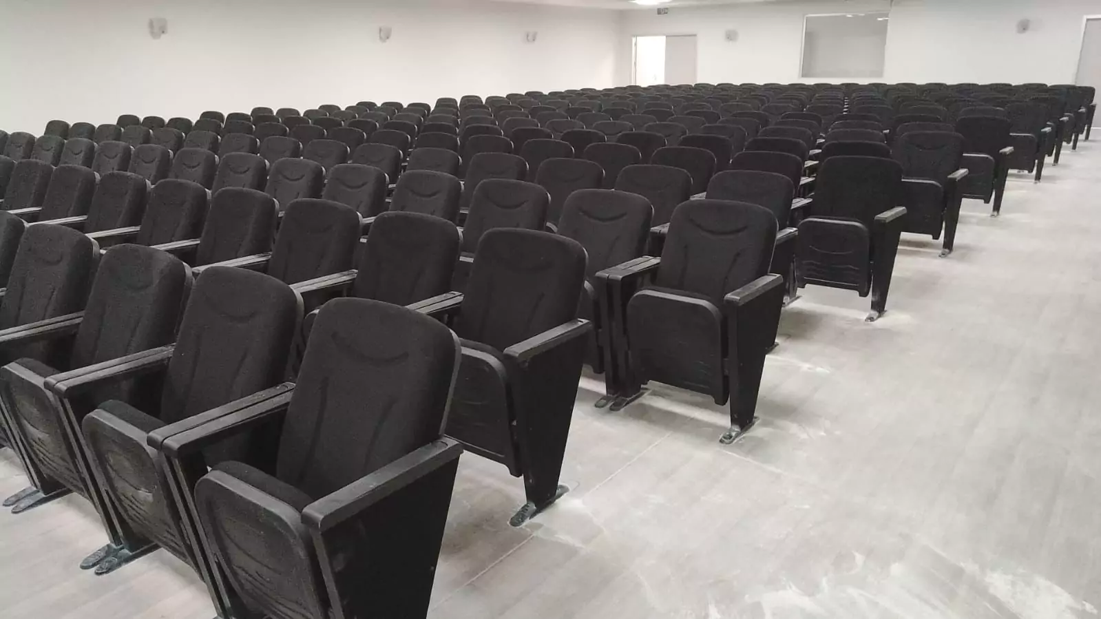 Konferans Koltuğu Fiyat Rehberi